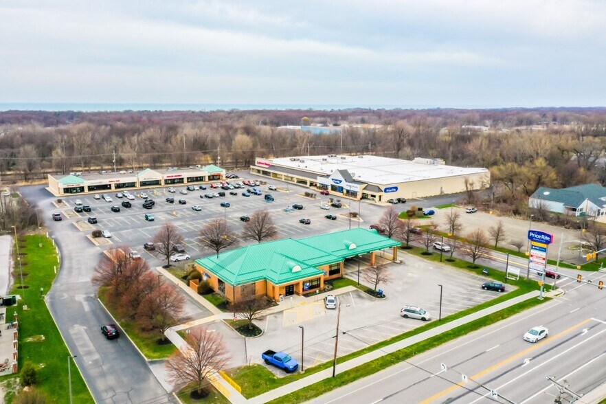 More Photos Of 4500-4510 Buffalo Rd, Erie Supermarket For Lease