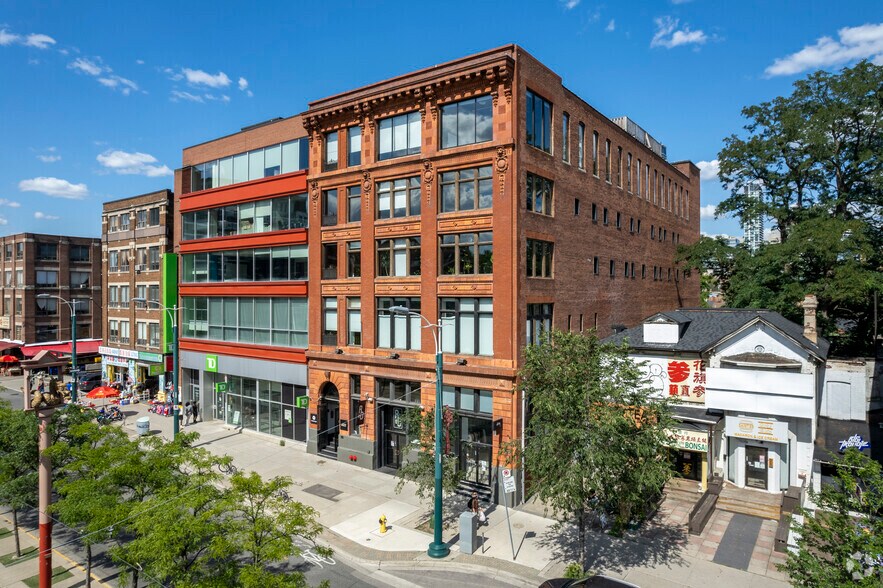 Primary Photo Of 241 Spadina Ave, Toronto Office For Lease