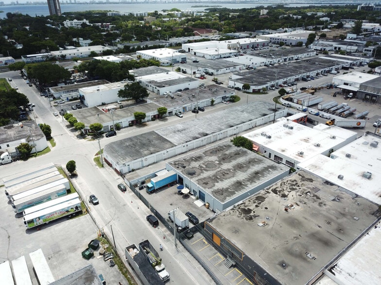 More Photos Of 270 NE 70th St, Miami Warehouse For Sale