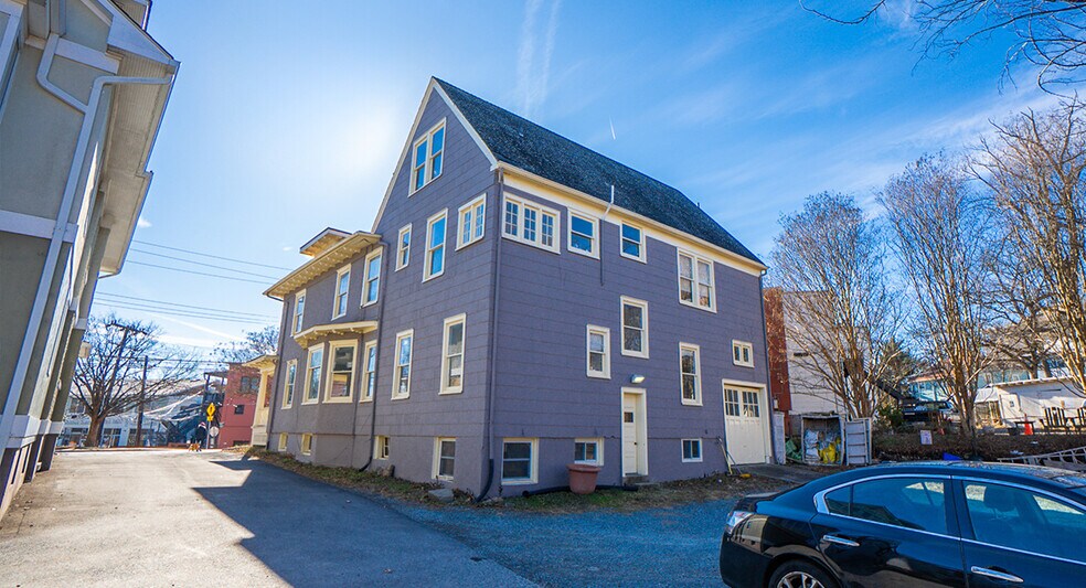 More Photos Of 7030 Carroll Ave, Takoma Park Storefront Retail Office For Sale