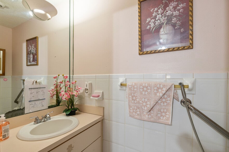 More Photos Of NW 127 Ave and 104 STreet, Miami Healthcare For Sale
