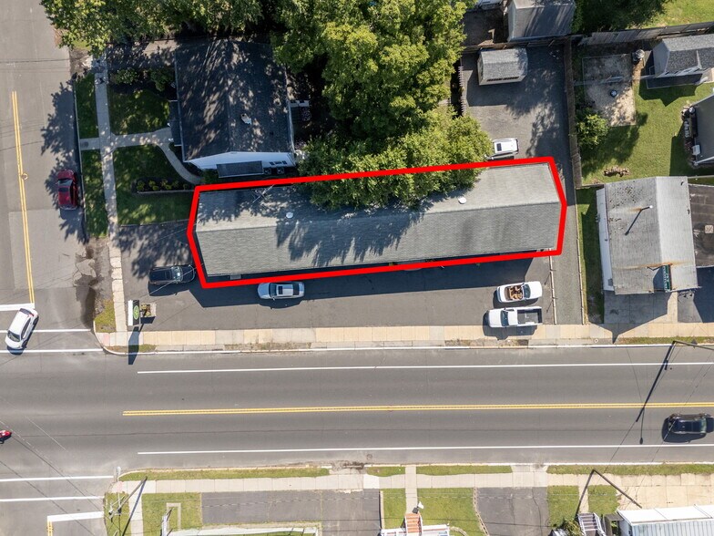 More Photos Of 500 Rt-35 S, Neptune Freestanding For Sale