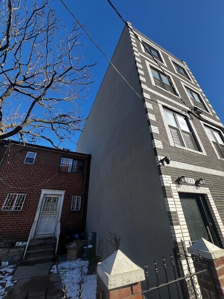 More Photos Of 235 Chester St, Brooklyn Apartments For Sale