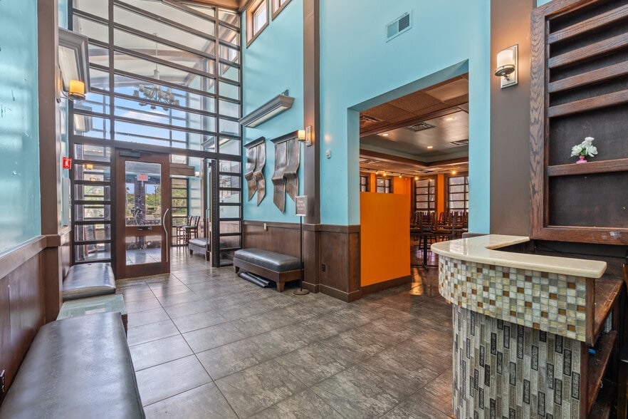 More Photos Of 801 Highway 17 S, North Myrtle Beach Restaurant For Sale