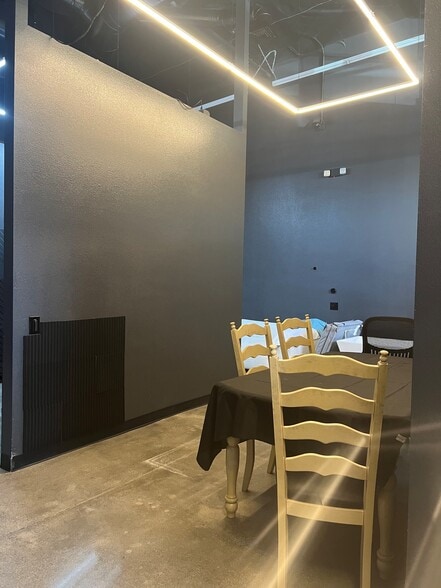 More Photos Of 6115 S Fort Apache Rd, Las Vegas Freestanding For Lease