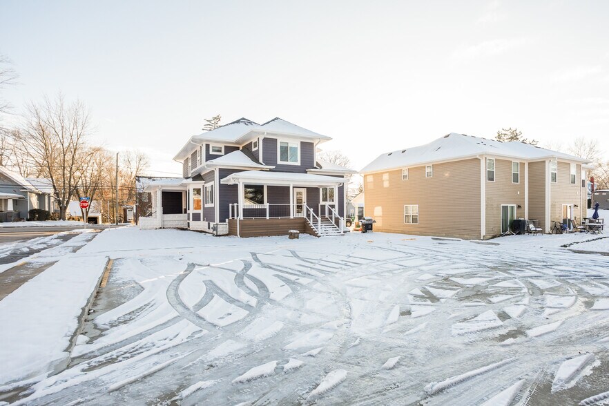 More Photos Of 502 W Main St, Danville Office For Sale