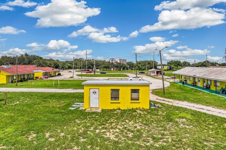 More Photos Of 16905 US Highway 27, Lake Wales Hotel For Sale