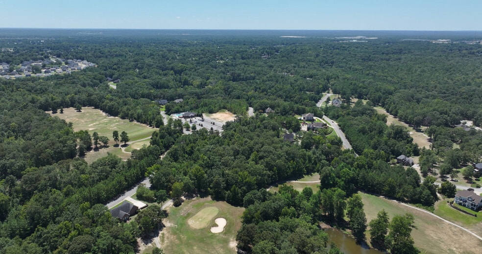 More Photos Of 128 Oakview Club Dr, Macon-Bibb Golf Course Driving Range For Sale