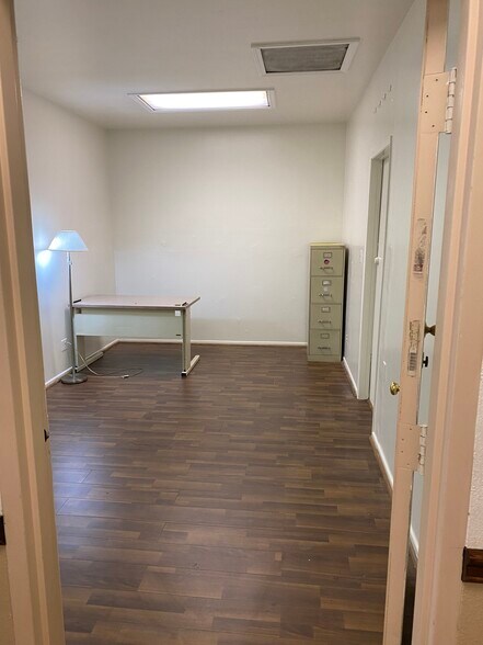 More Photos Of 112-114 S Catalina Ave, Redondo Beach Office For Lease