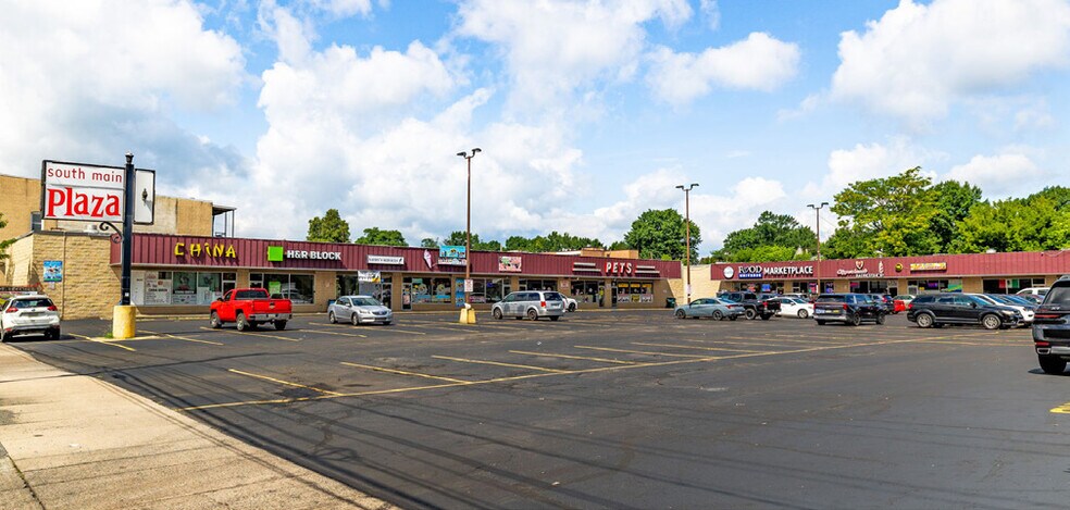 More Photos Of , Wilkes-Barre General Retail For Sale