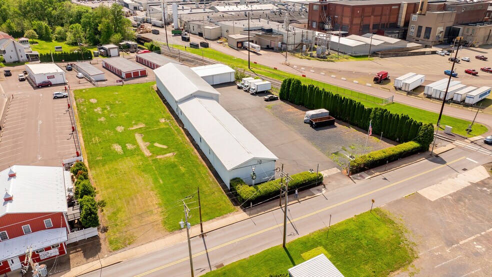 More Photos Of 820 Railroad St, Bloomsburg Warehouse For Sale