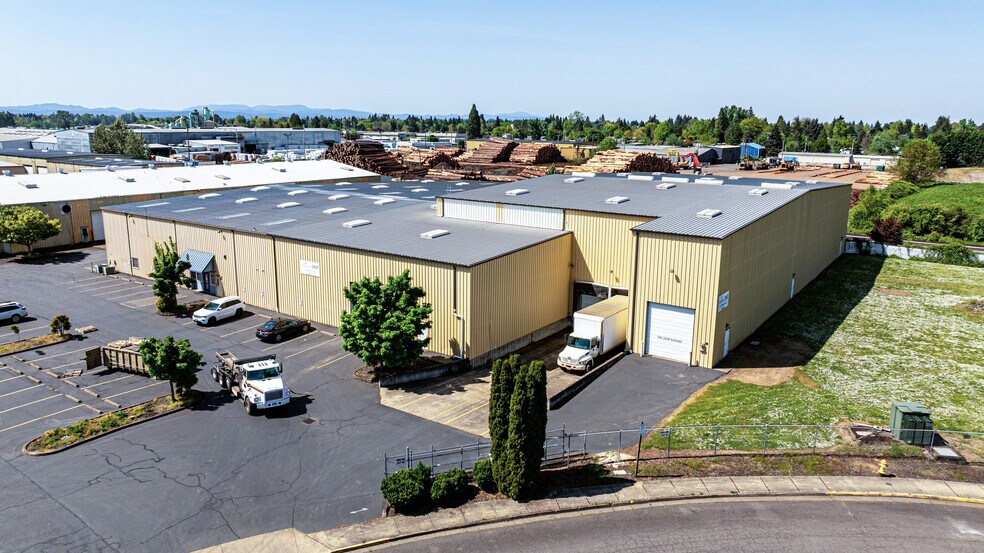 Primary Photo Of 20 Grimes St, Eugene Warehouse For Sale