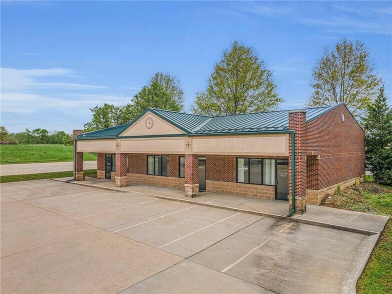 More Photos Of , Trimble Office For Sale