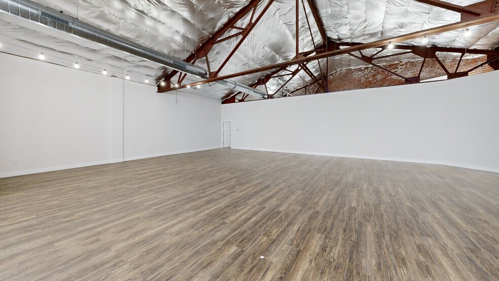 More Photos Of 2446-50 Germantown Ave, Philadelphia Flex For Sale