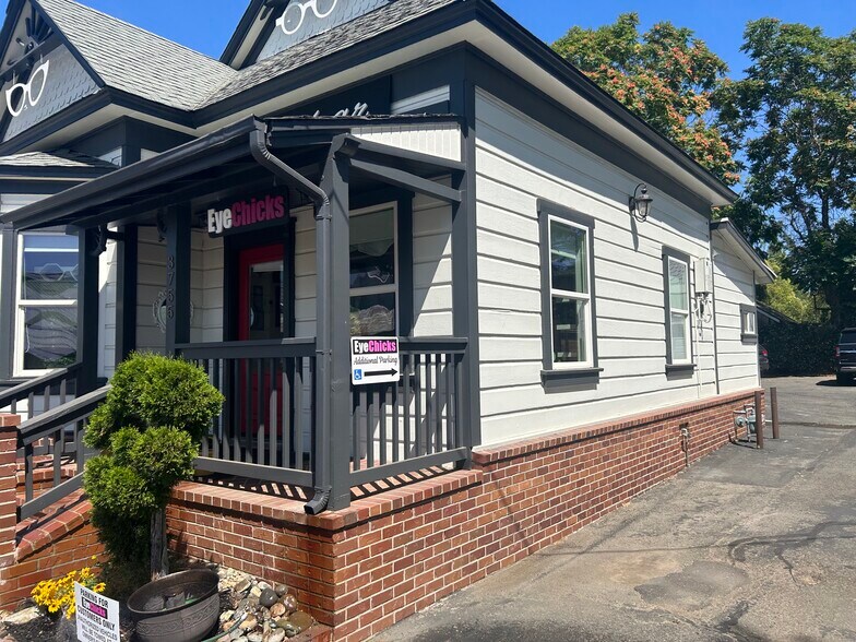 More Photos Of 3755 Taylor Rd, Loomis Freestanding For Sale