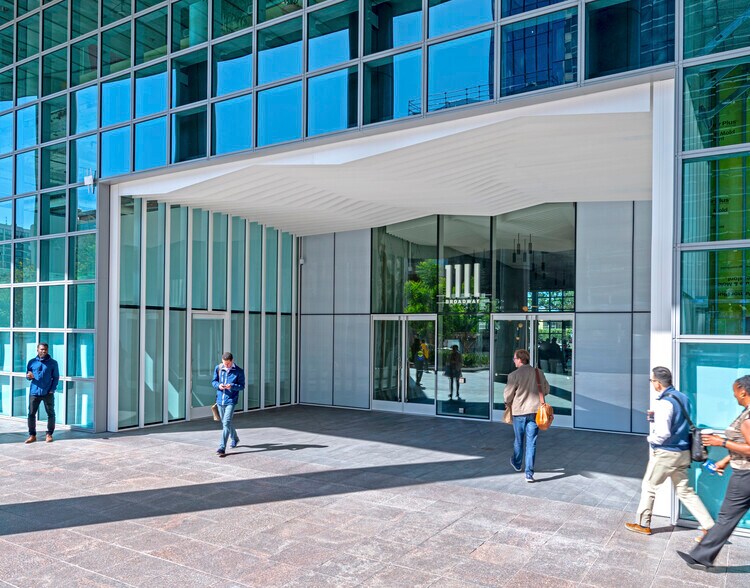 More Photos Of 1111 Broadway, Oakland Coworking Space