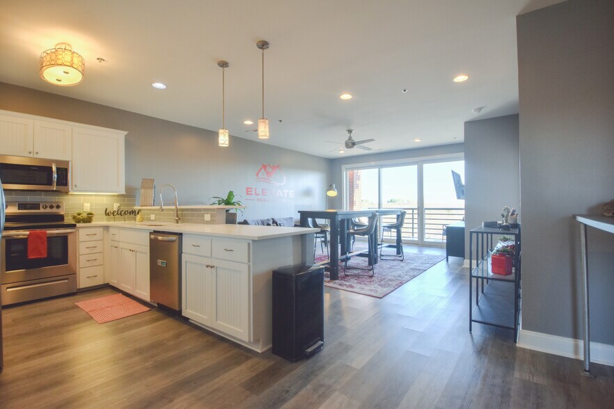More Photos Of 19701 Bethel Church Rd, Cornelius Office For Sale