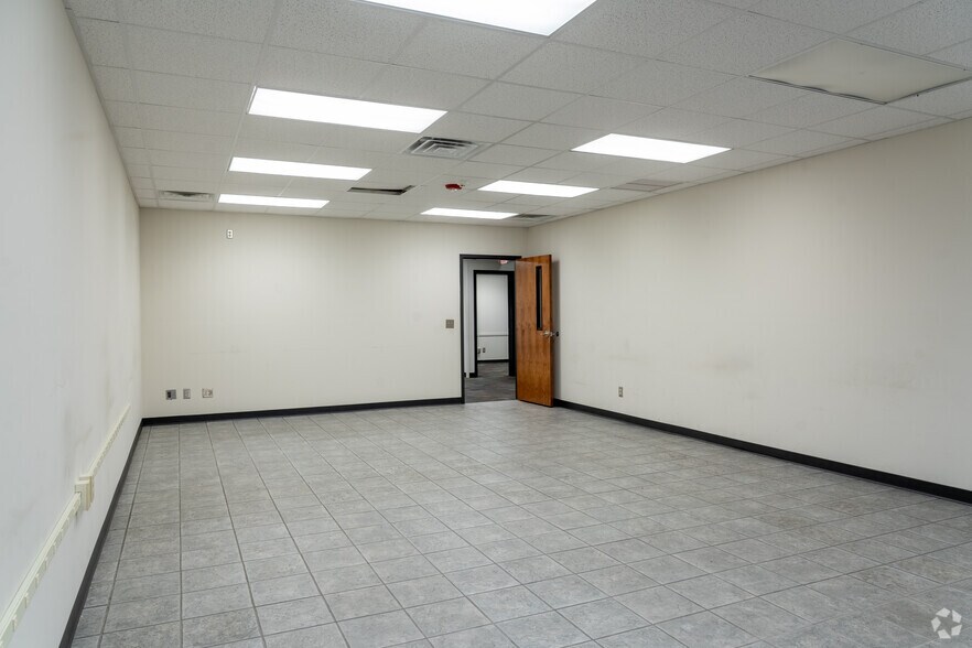 More Photos Of 3781 S Main St, Farmville Bank For Sale