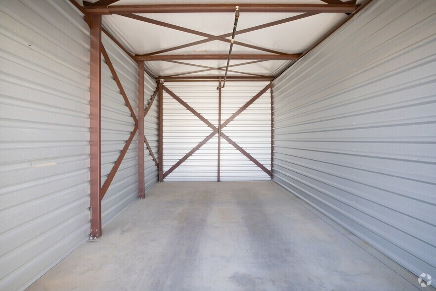 More Photos Of 4395 Business Dr, Cameron Park Self Storage For Sale