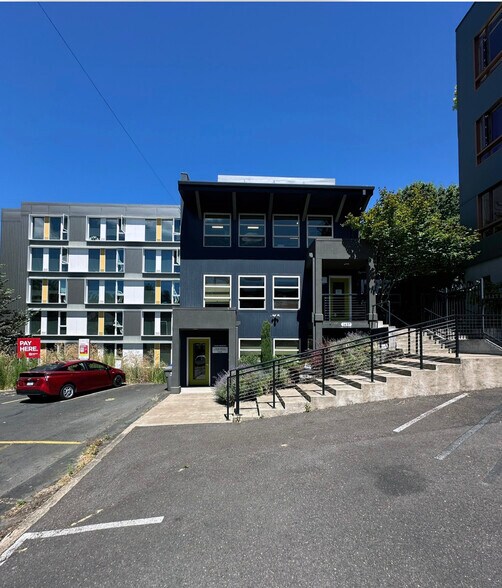 Primary Photo Of 1437-1439 SW Columbia St, Portland Office For Sale