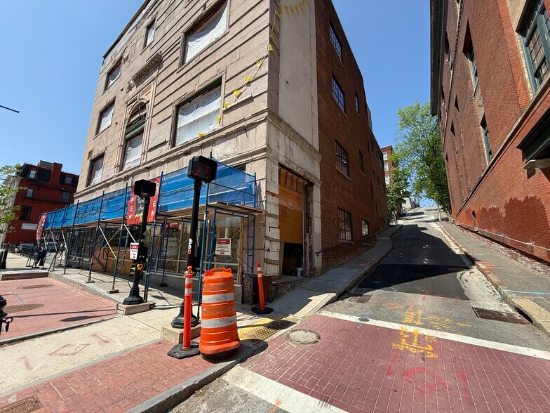 More Photos Of 204 Main St, Worcester Apartments For Lease