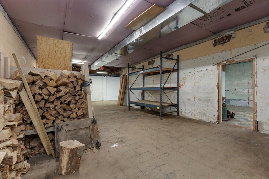 More Photos Of 227 Southfield Rd, Ecorse Warehouse For Sale