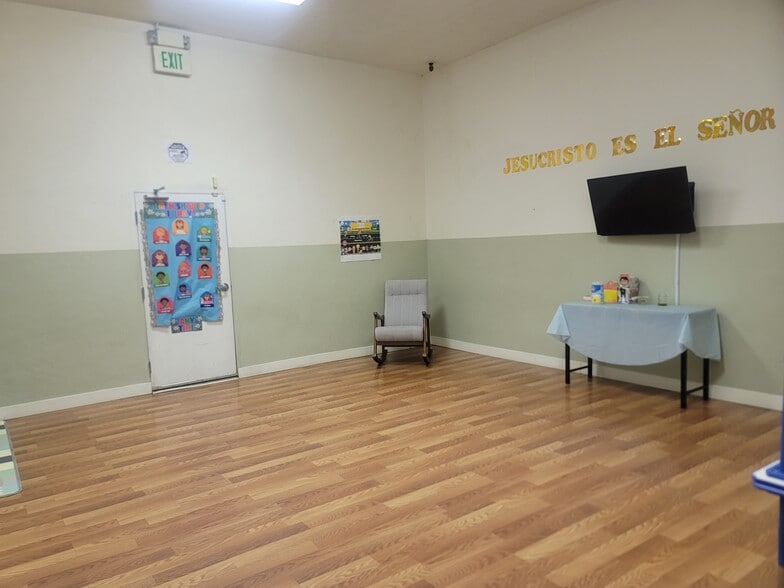 More Photos Of 701 H St, Modesto Loft Creative Space For Sale