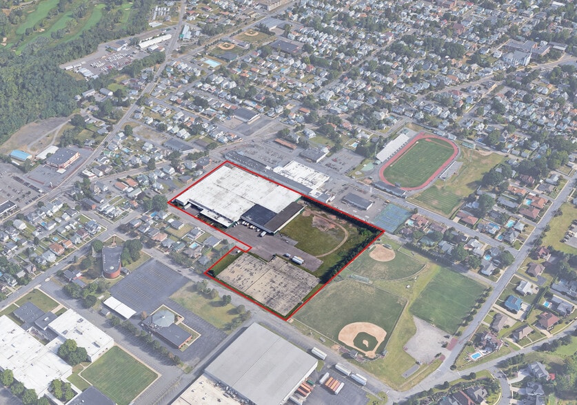 More Photos Of 4th & Pacific Ave @ Pacific Ave, West Pittston Warehouse For Sale