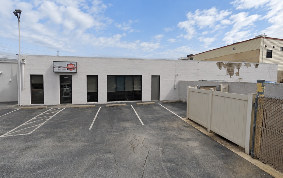 More Photos Of 1020 N Union St, Wilmington Storefront Retail Office For Lease