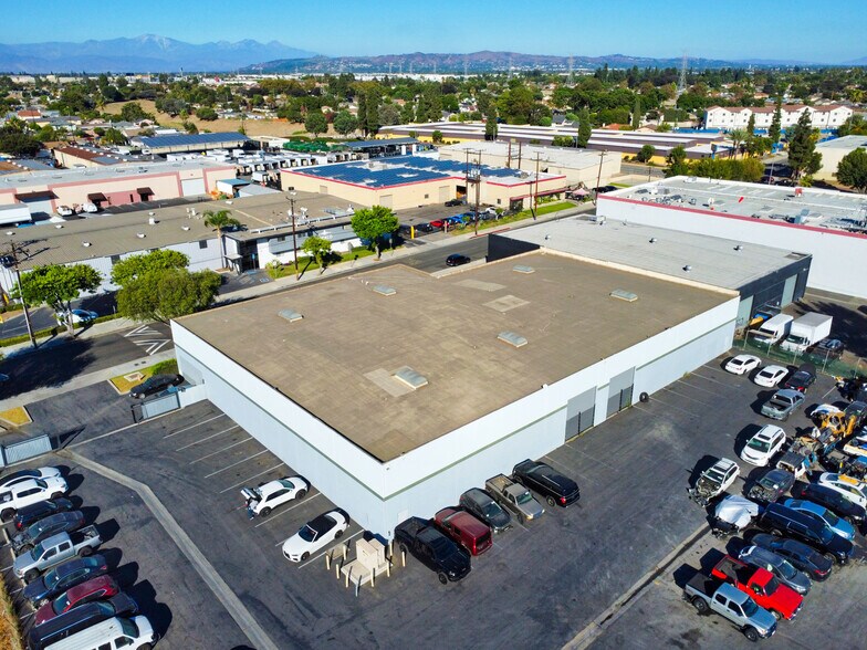 More Photos Of 6840-6846 Suva St, Bell Gardens Unknown For Lease