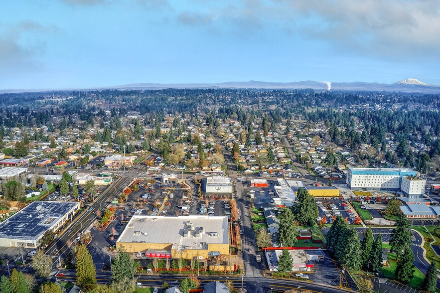 More Photos Of 2825 E Fourth Plain Blvd, Vancouver Freestanding For Lease