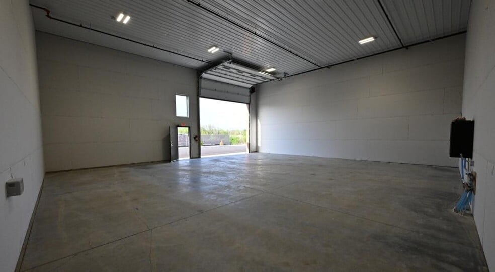 More Photos Of 940 McKinley Pky, Delano Light Manufacturing For Sale