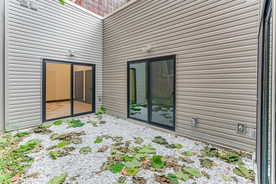 More Photos Of 643-645 N 15th St, Philadelphia Apartments For Sale