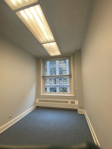 More Photos Of 77 W Washington St, Chicago Office For Lease