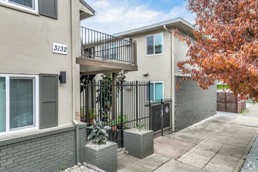 More Photos Of 3130-3132 3rd Ave, Sacramento Apartments For Sale