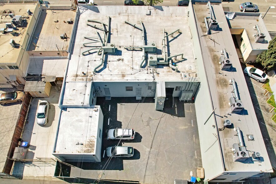 More Photos Of 3864-3870 E Colorado Blvd, Pasadena Storefront Retail Office For Sale