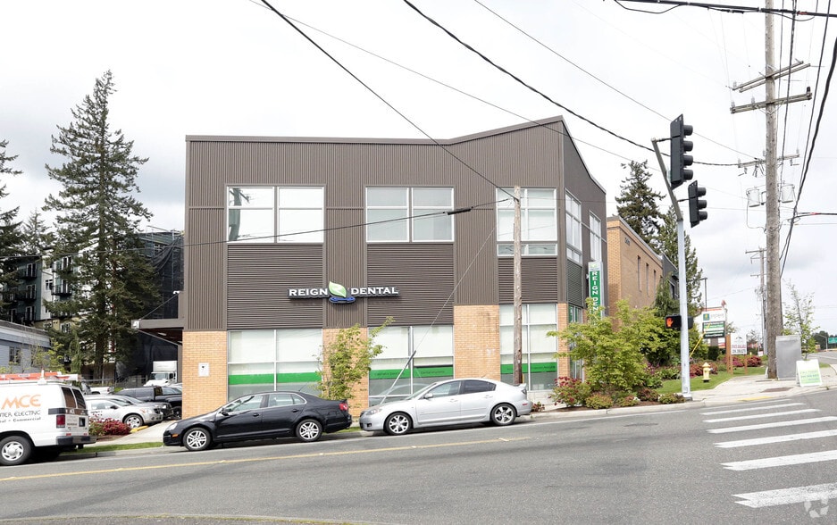More Photos Of 20011 Ballinger Way NE, Shoreline Office For Lease