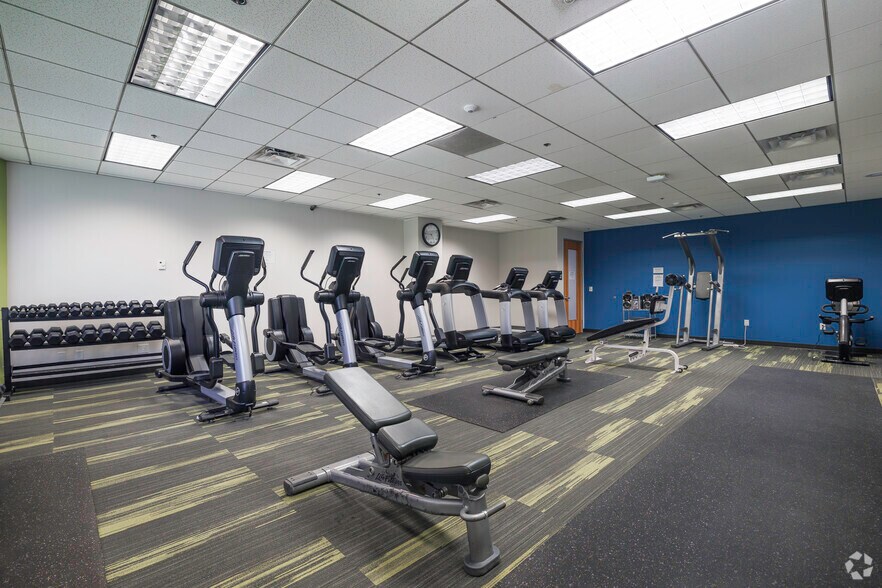 More Photos Of 3981 S 700 E, Salt Lake City Unknown For Lease