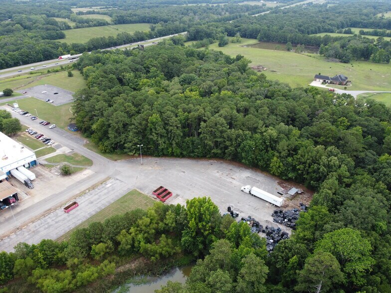 More Photos Of 1641 Thompson Rd, Hartselle Manufacturing For Sale
