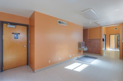 More Photos Of 115 E 1st St, Casa Grande Medical For Sale