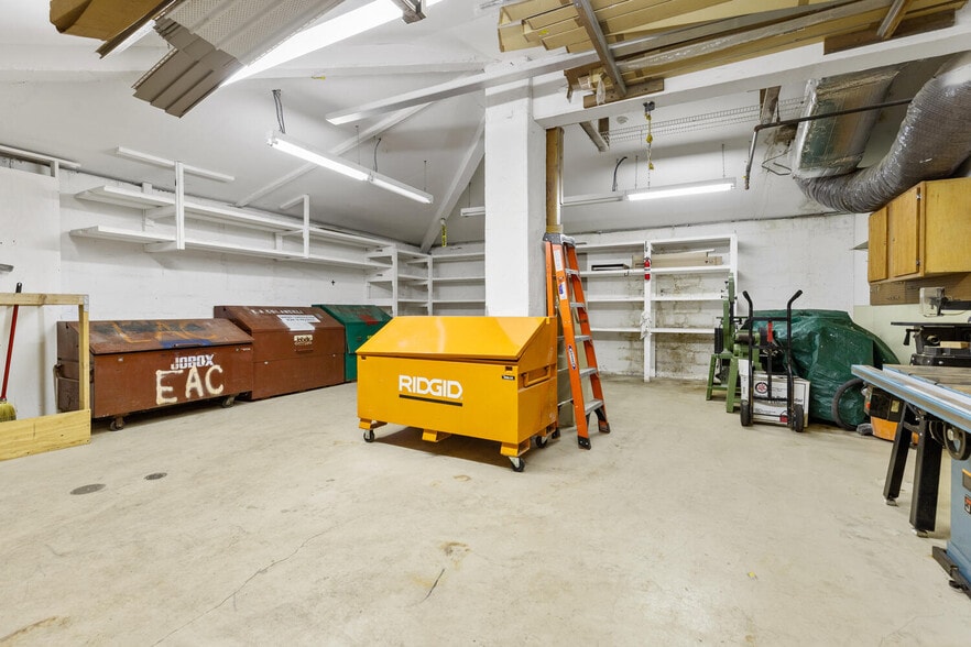 More Photos Of 30 Thacher St, Malden Office For Sale