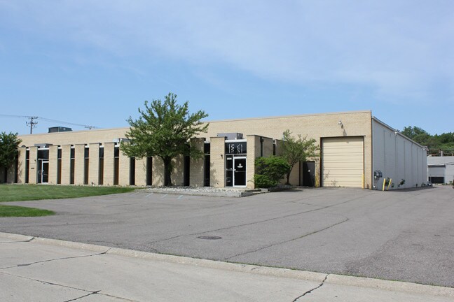 Primary Photo Of 12379-12433 Globe St, Livonia Industrial For Sale