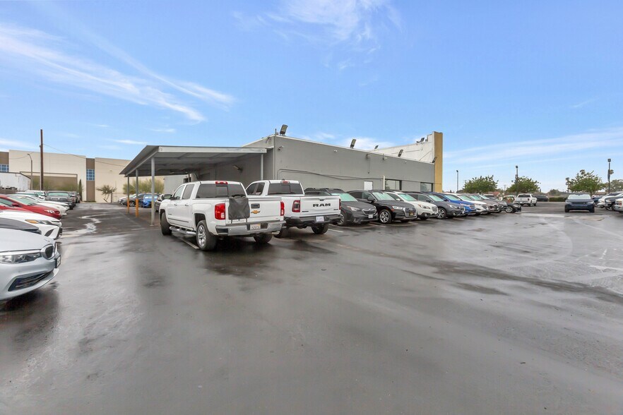 More Photos Of 1731 S Cactus Ave, Rialto Auto Dealership For Sale