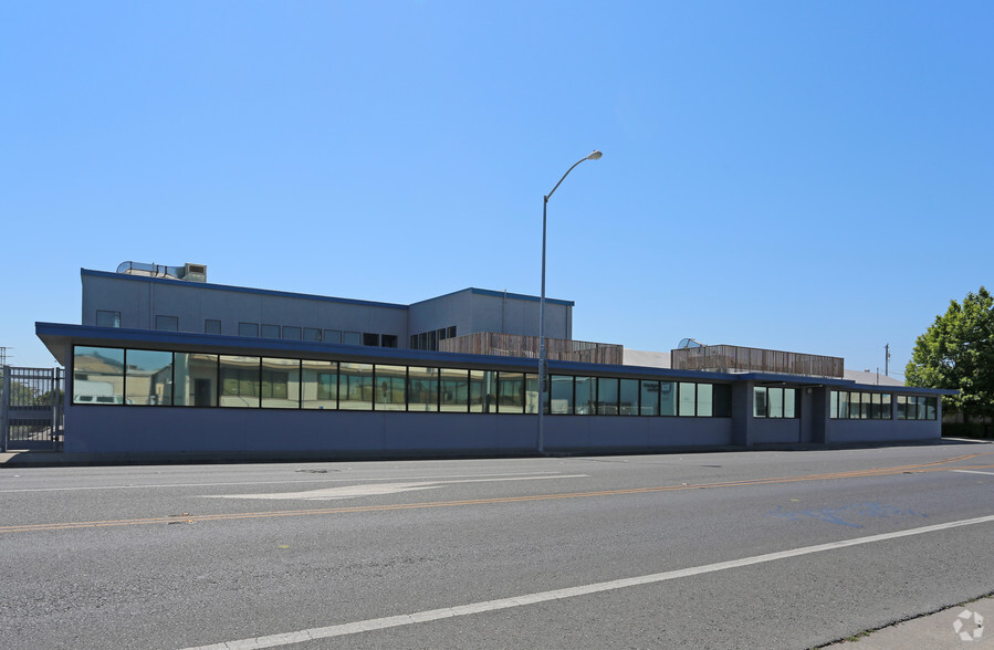 Primary Photo Of 2661 Alvarado St, San Leandro Warehouse For Lease