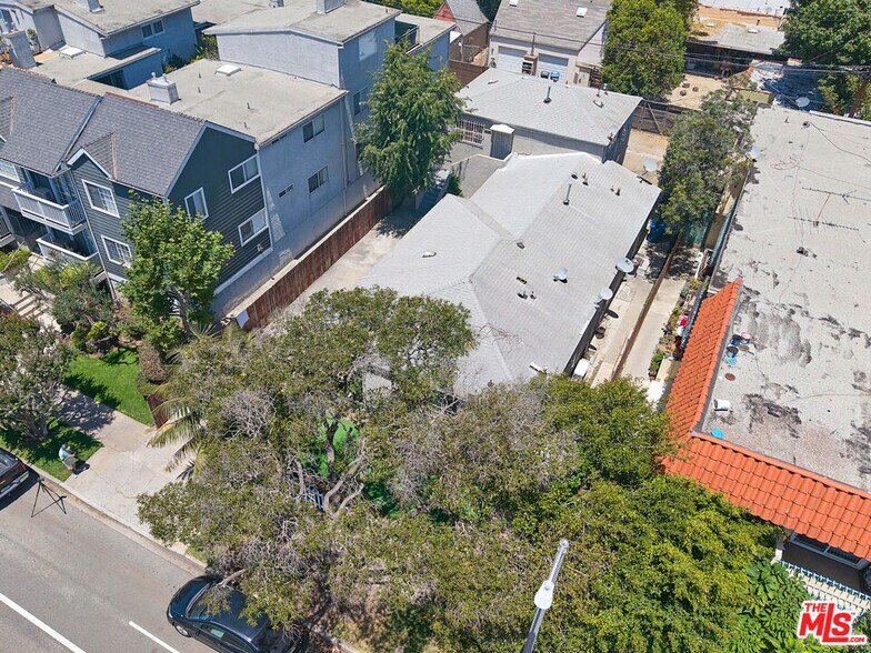 More Photos Of 12029 Washington Pl, Los Angeles Multifamily For Sale