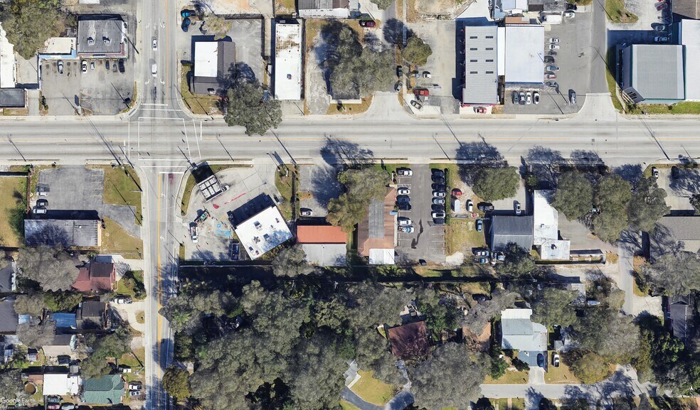 More Photos Of 808 W Waters Ave, Tampa Office For Sale
