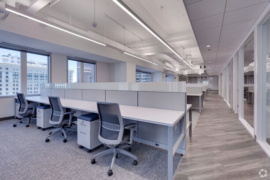 Photo of 15th Floor Ste 1560