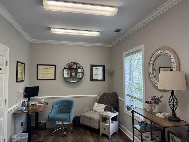 More Photos Of 138 Canal St, Pooler Office For Lease