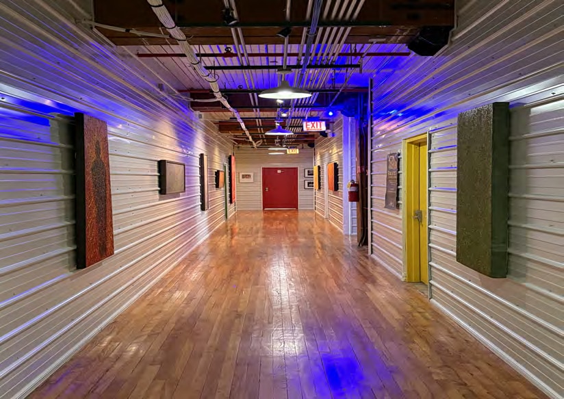 More Photos Of 3636 S Iron St, Chicago Light Distribution For Sale