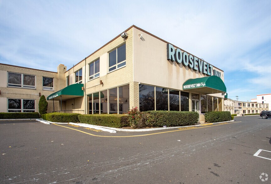 More Photos Of 7630 Roosevelt Blvd, Philadelphia Hotel For Lease